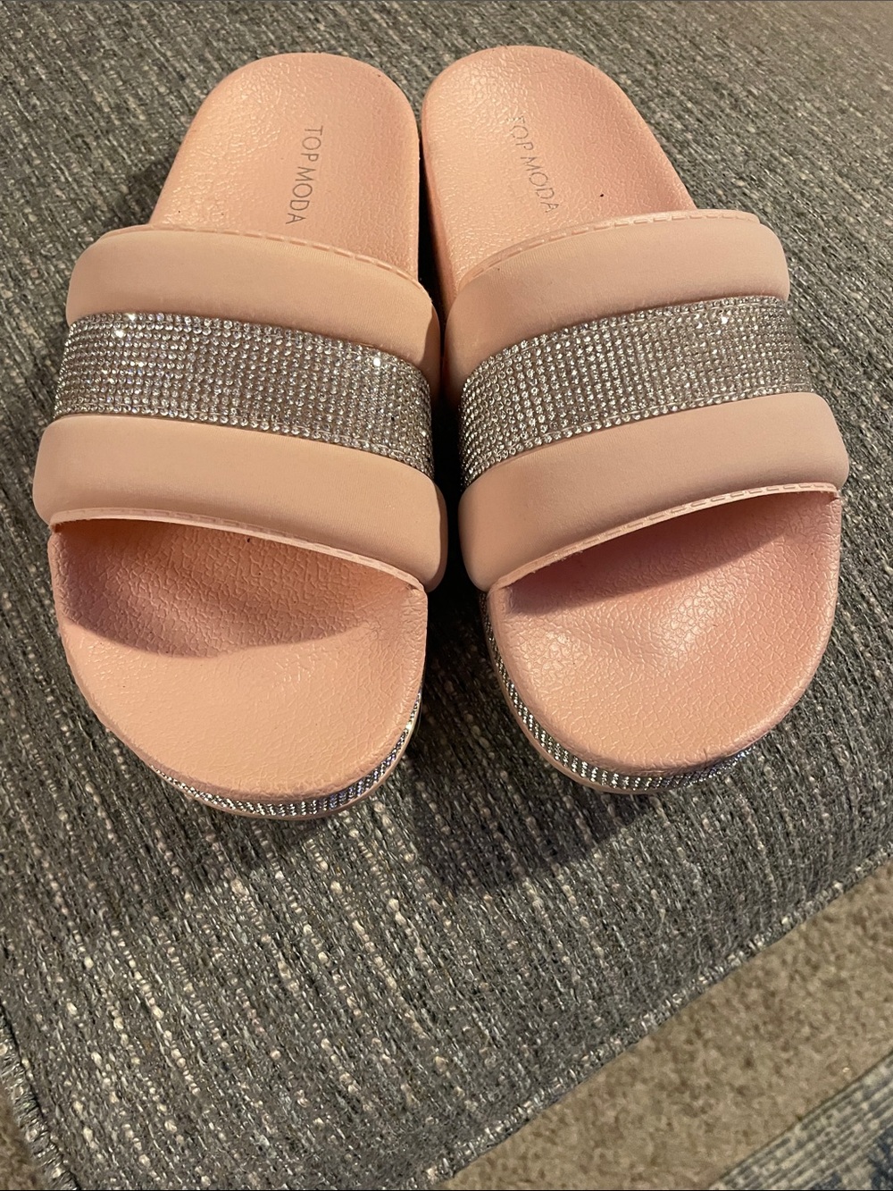 TOP Moda Blush Pink Slide Sandals with Rhinestone Band